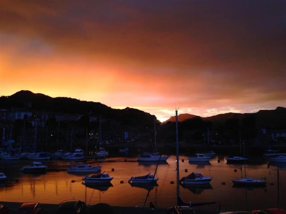 Ferienwohnung Harbour Haven: Spectacular Views Porthmadog Exterior foto